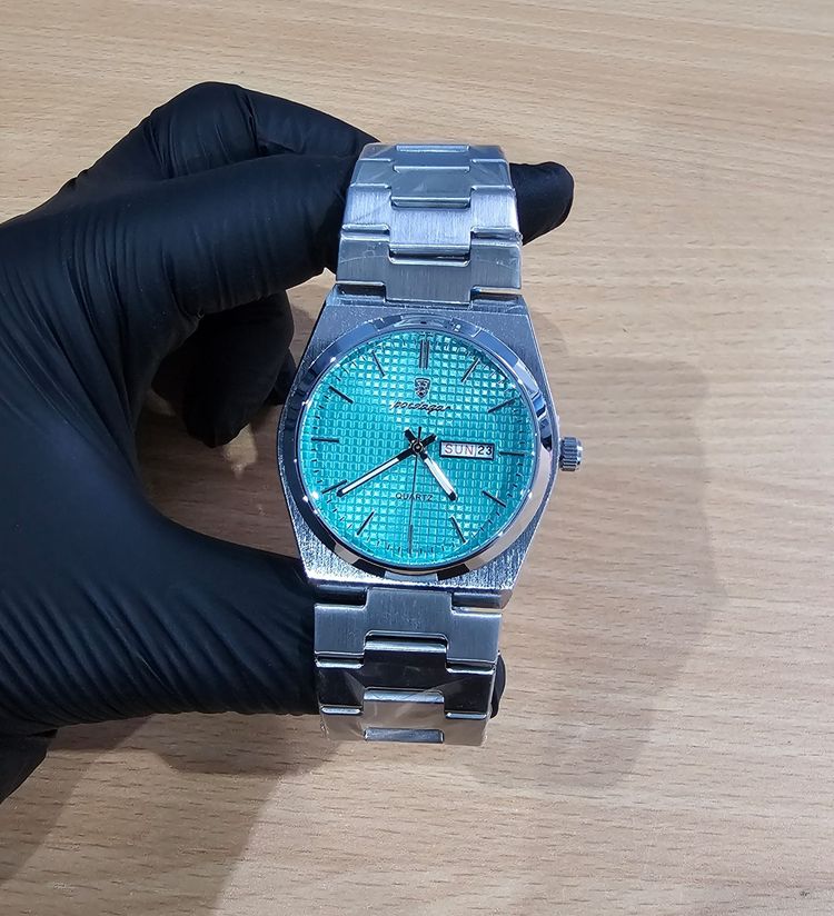 WD14 Luxury Poedager Watch